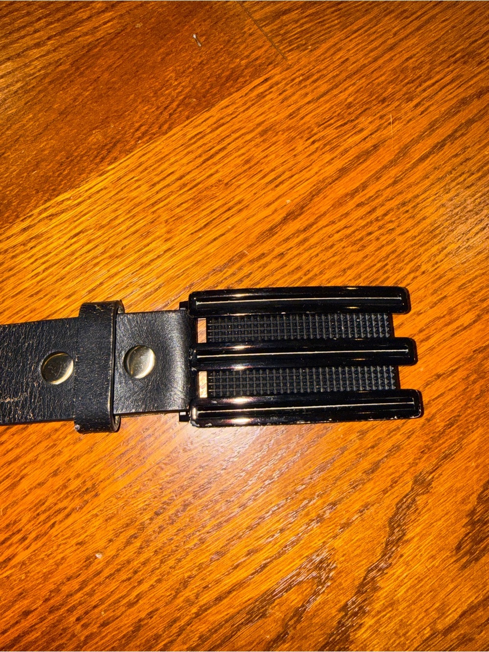 adidas Black Leather Men’s Ratchet Belt with Glossy Triple-Bar Buckle